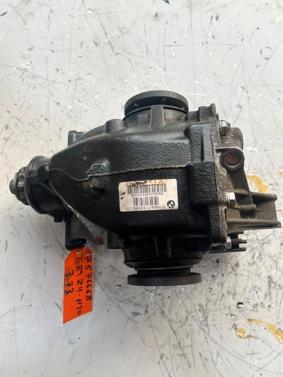 2009-2016 BMW Z4 E89 Rear Differential 7576668 RATIO 3.73