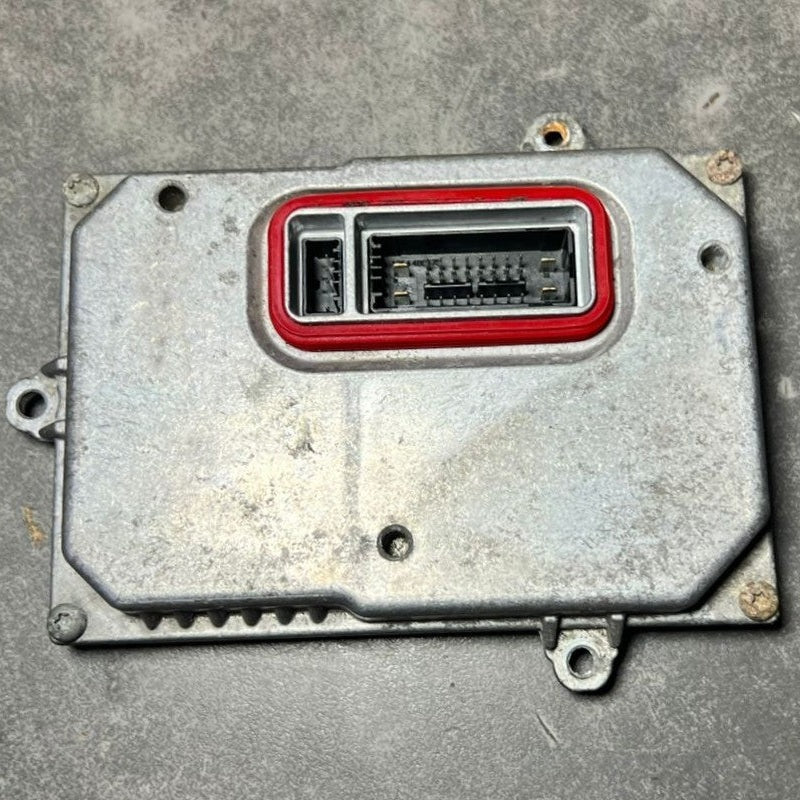 Mercedes Benz W221 Xenon Light Headlight Control Module Unit A216 8203126 OEM