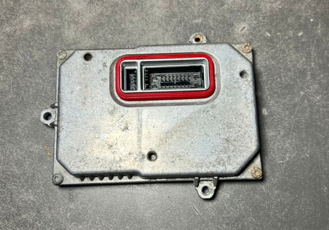 Mercedes Benz W221 Xenon Light Headlight Control Module Unit A216 8203126 OEM