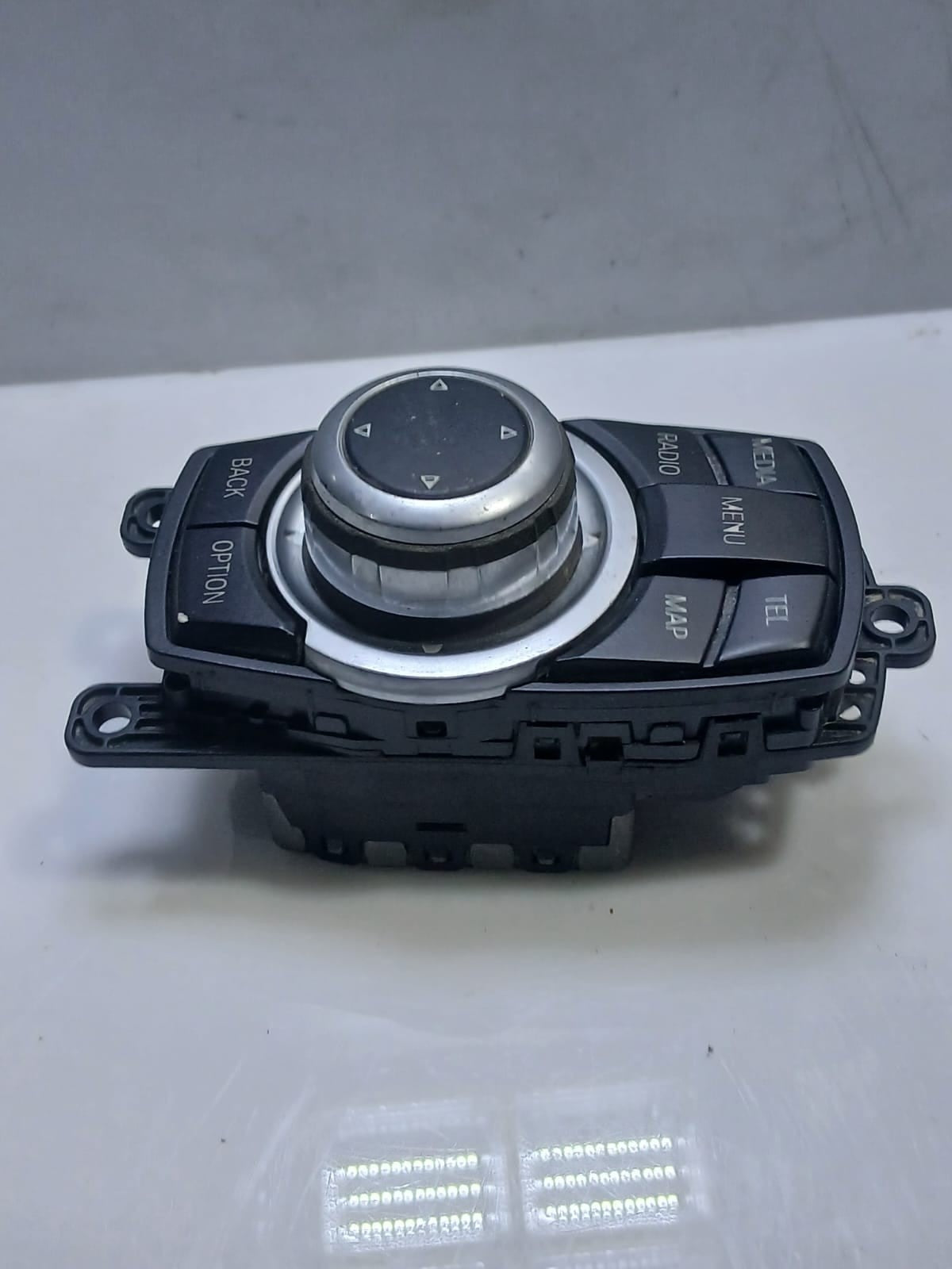 BMW F20 F21 F30 F10 F11 F01 F02 F07 F25 F26 Idrive Controller 9286700 OEM
