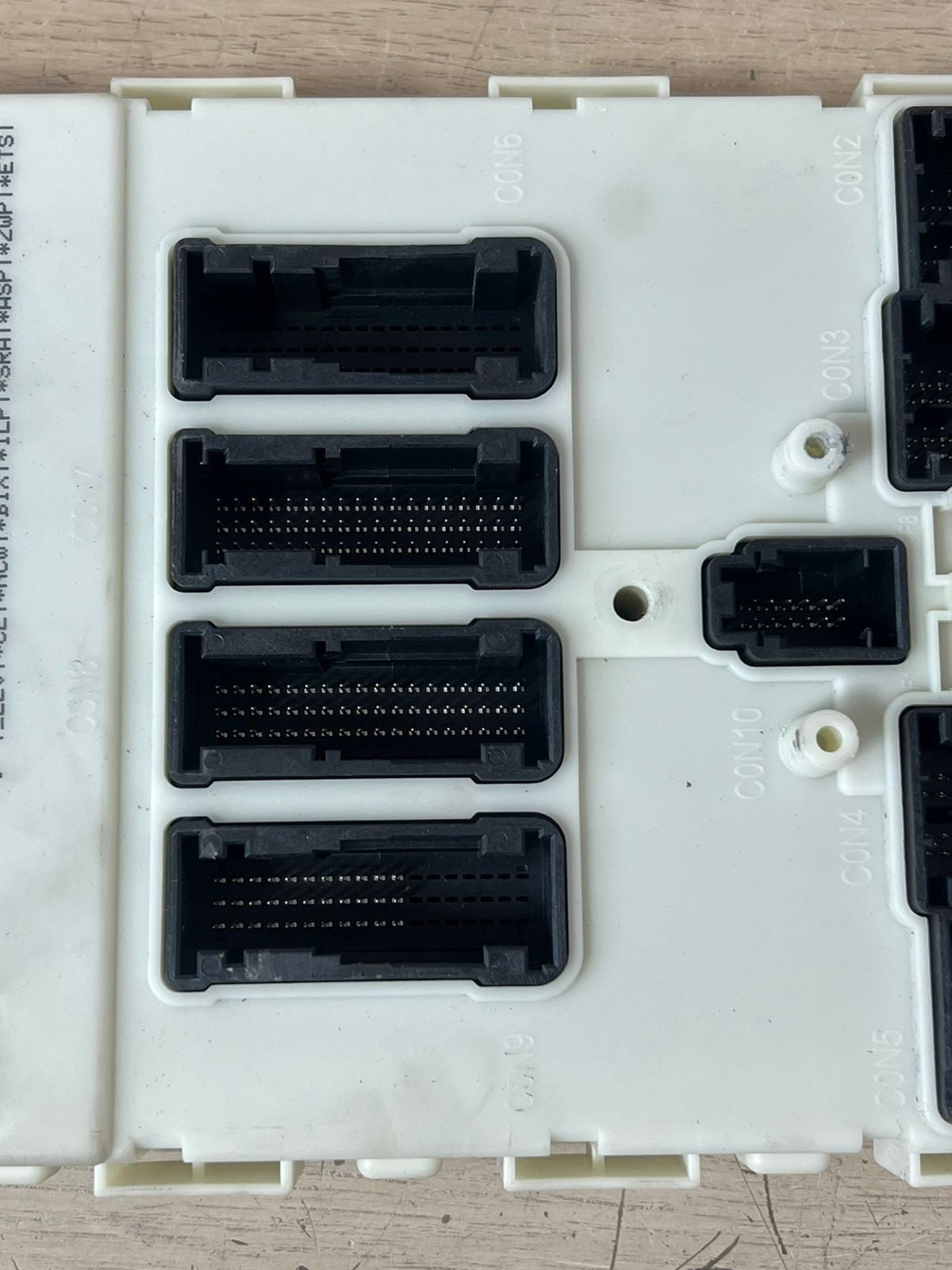 2012-2016 BMW 3 Series 320i 328i 328d Front Electronic Module 9324782 OEM