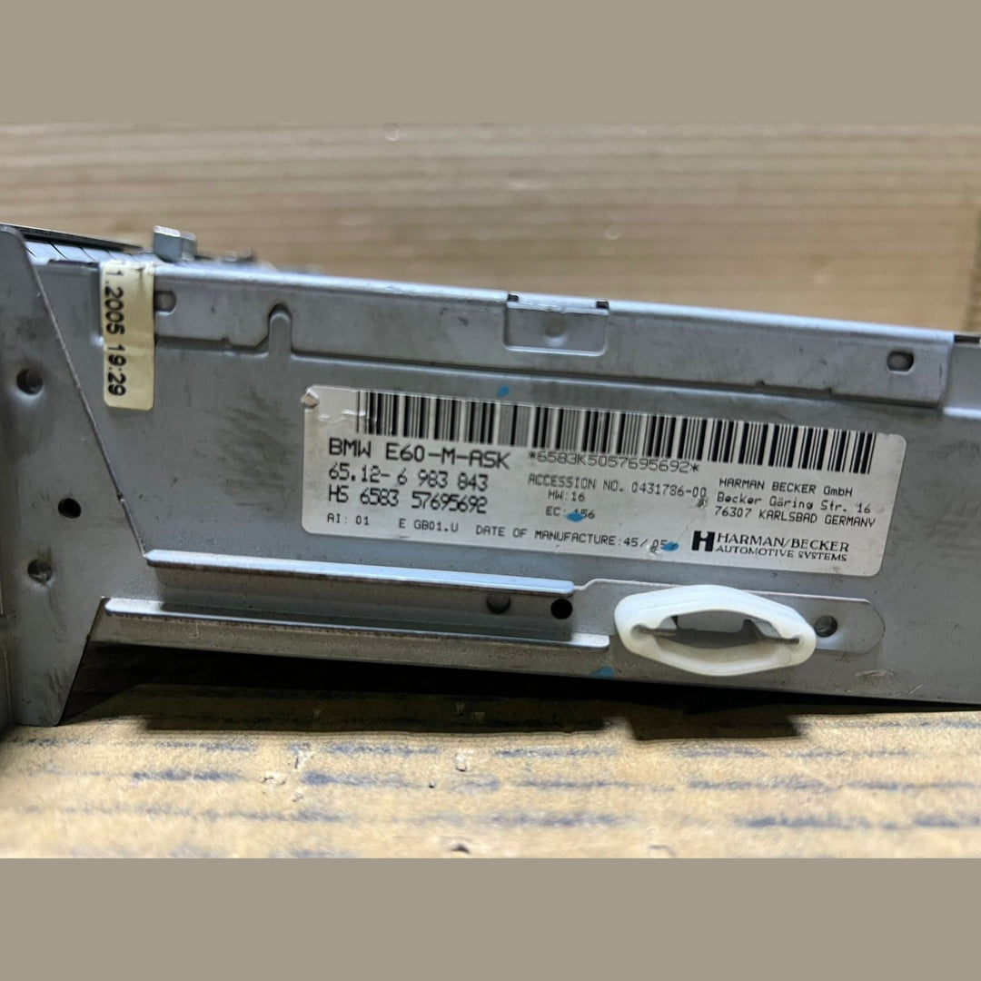 2004-2007 BMW 525i Cd Player 6983843 E60 E61 E63 E64 5 Series 6 Series M5 M6