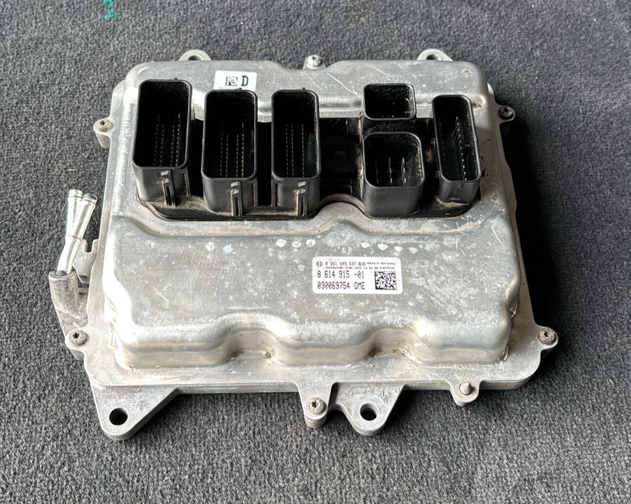 BMW F01 F02 F06 F07 F12 550i 650i 8 614 MODULE UNITÉ DE COMMANDE MOTEUR -...