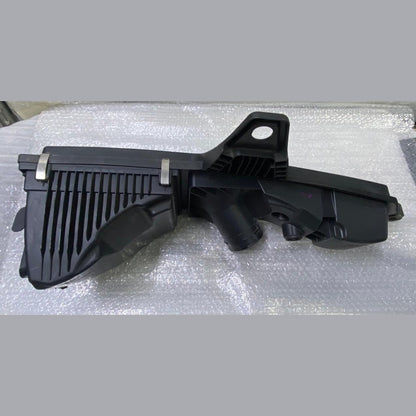OEM BMW F20 F30 F31 LCI B38 Intake Muffler Air Filter Box Housing Petrol 8647449