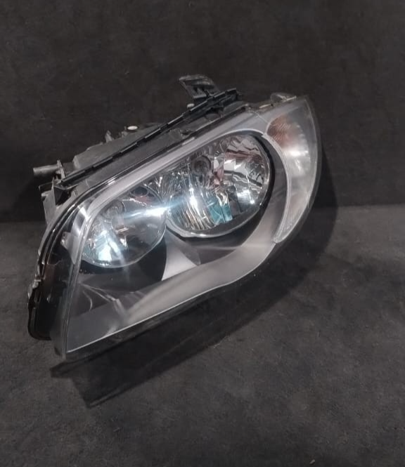 BMW 1 SERIES E81 E82 E87 E88  LEFT SIDE  HEADLIGHT LAMP  -7249651