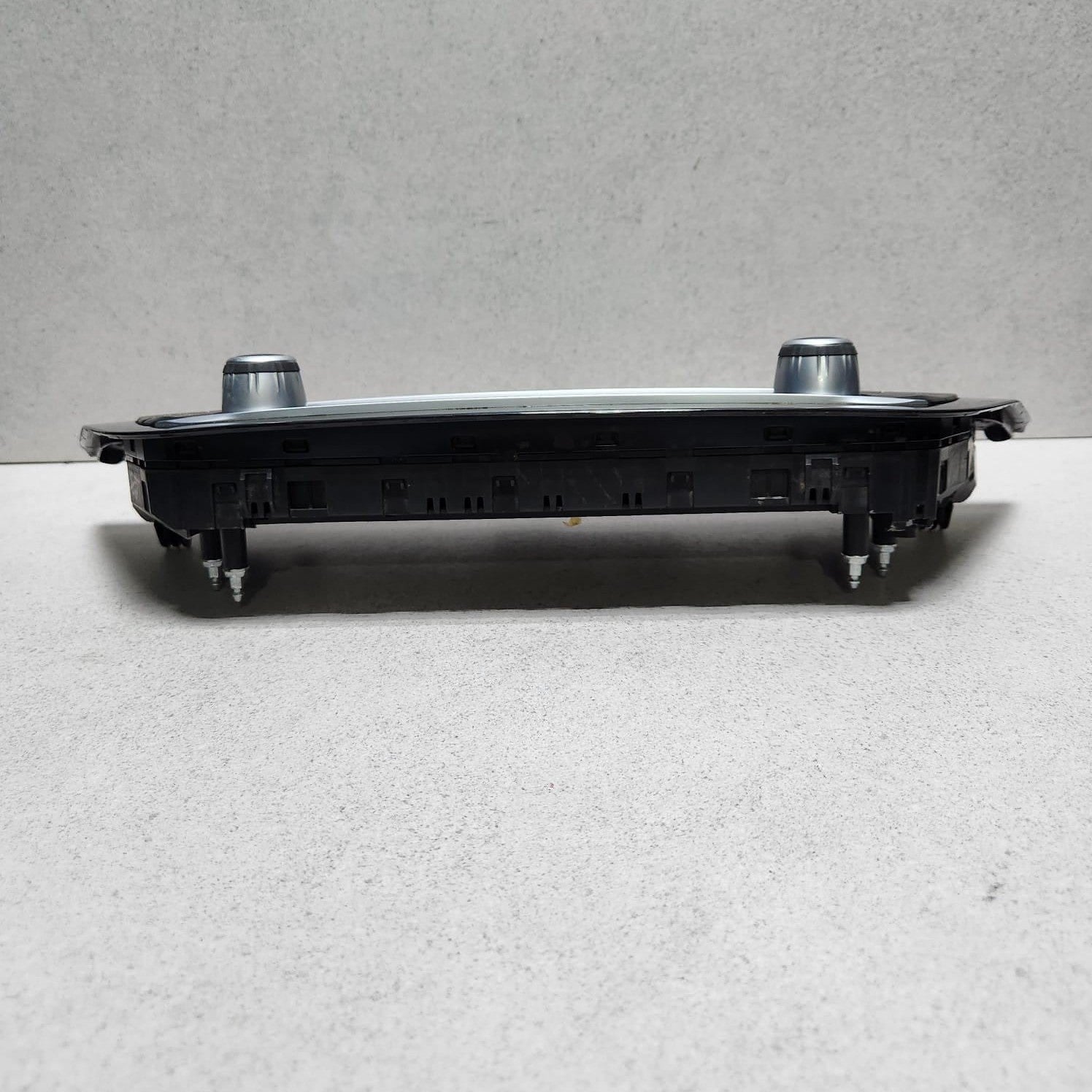 2018-2020 BMW 530e Climate Control Panel 6834437 530E and 530i