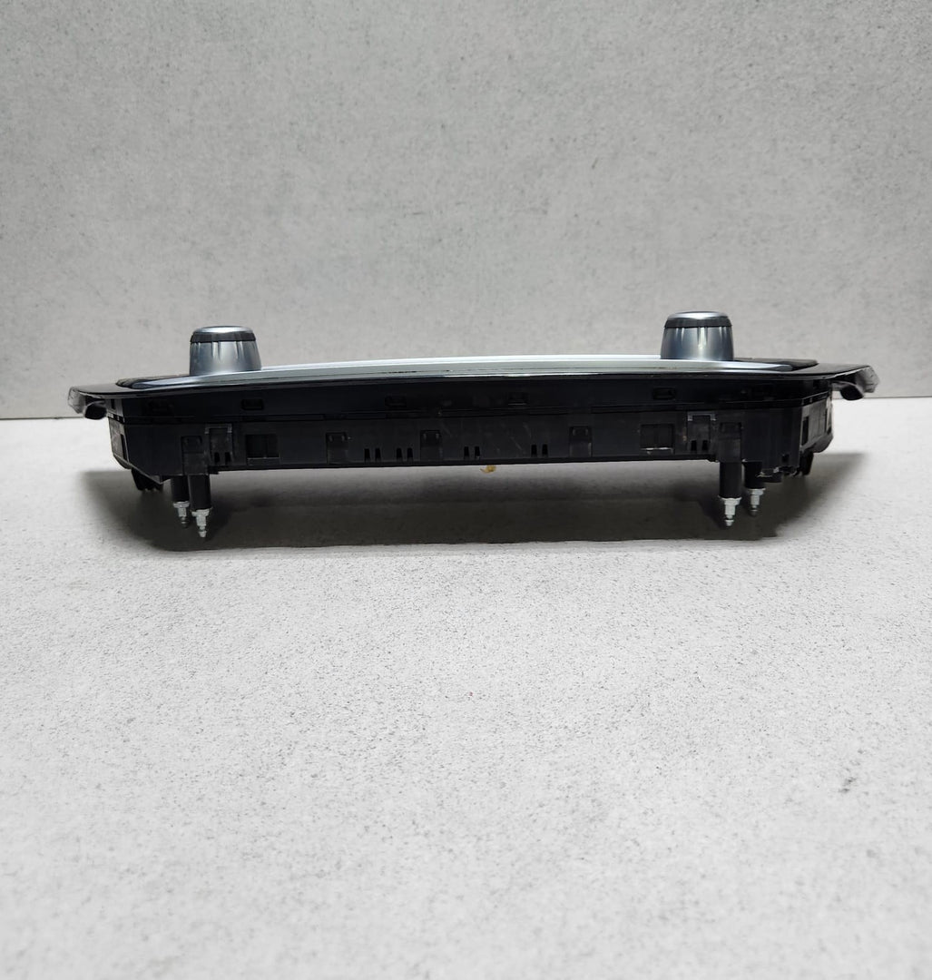 2018-2020 BMW 530e Climate Control Panel 6834437 530E and 530i