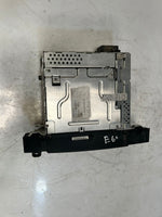 Load image into Gallery viewer, OEM BMW CD/MD Audio Deck Head Unit For 5 Series 525i Model E60 E61 9147871