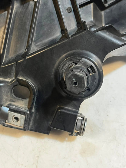 BMW X5 F15 F85 X6 F16 xDrive F86 Front Right Fender Bracket 5165 7294544 OEM