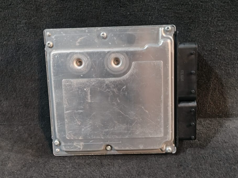 BMW 7 Series E65 3.0D DIESEL ENGINE CONTROL MODULE UNIT ECU ONLY  7799856