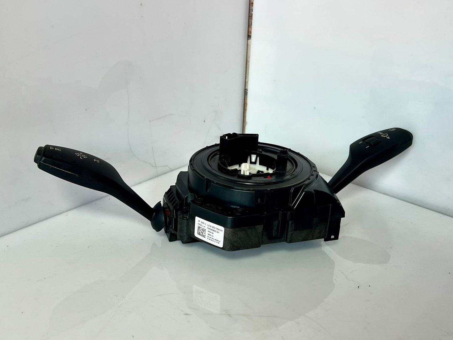 11-17 BMW F25 X3 Steering Wheel Clock Spring Wiper Switch Column 9253754-01 OEM