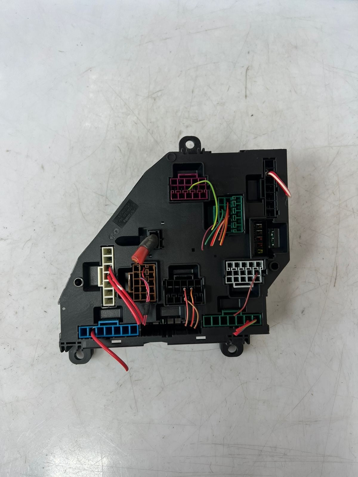 2010-2016 BMW 528i 535i 550i F10 5 Series Power Distribution Box 9234423 OEM