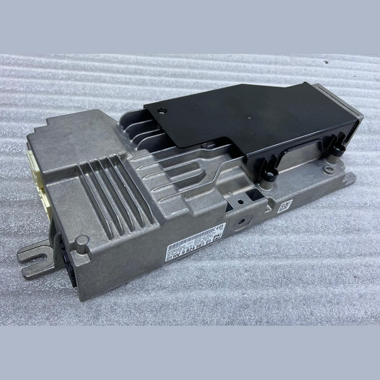 OEM BMW 530i 540i M5 F91 M8 F92 F93 AUDIO RECEIVER AMPLIFIER SURROUND 9824561