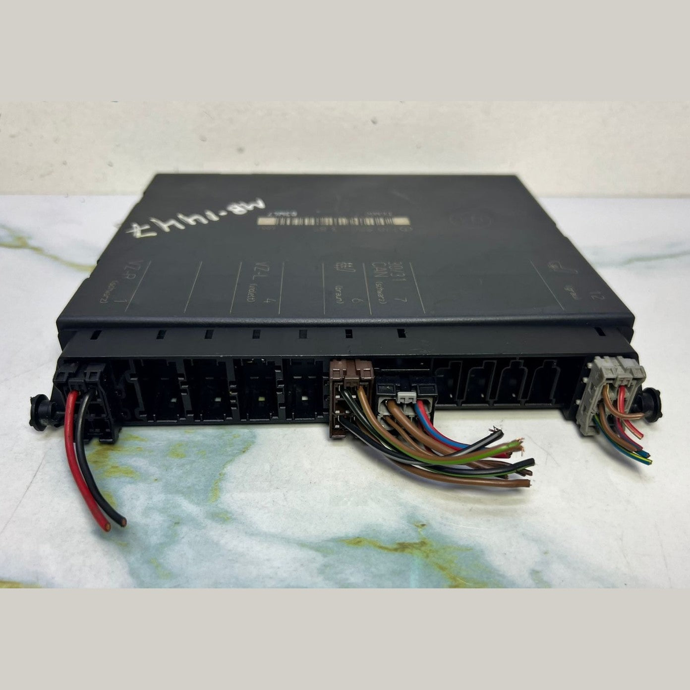 1998-2005 Mercedes-Benz S600 Rear Seat Control Module A2208201385 W220 S-Class