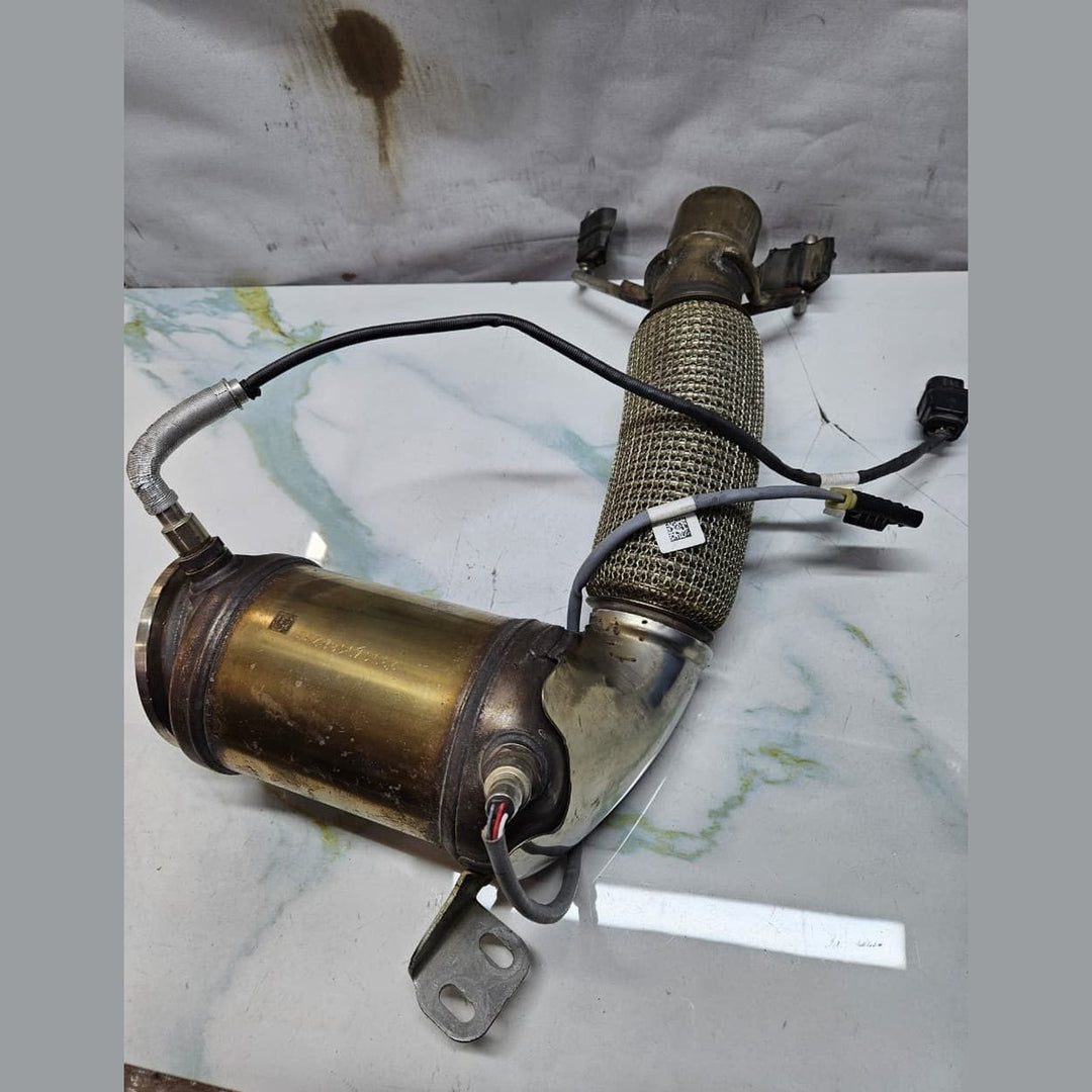 OEM BMW F56, F57, F40 B38 Catalytic Converter 8616198