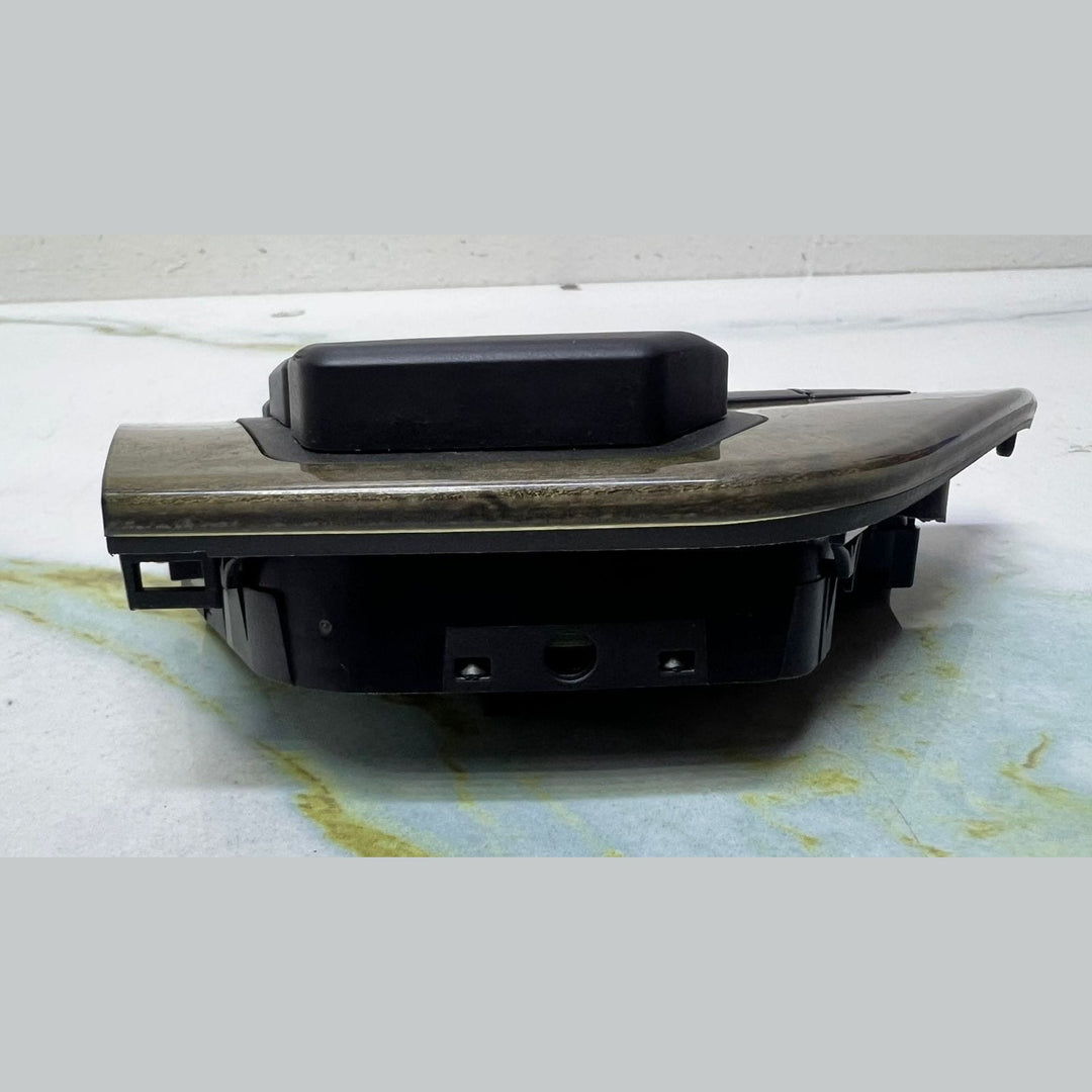 Mercedes Front Left Seat Switch Control Panel A2048701579 W204 C-Class C63 AMG
