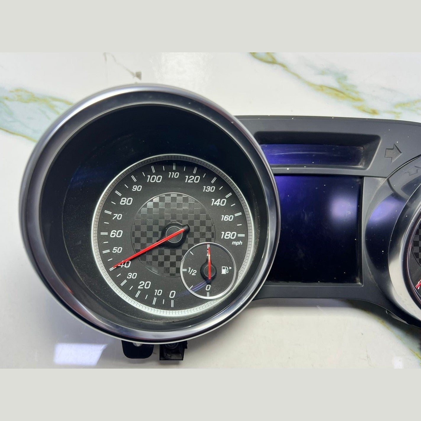 11-18 Mercedes-Benz W172 SLK AMG Instrument Cluster Speedometer A172 9000215 OEM