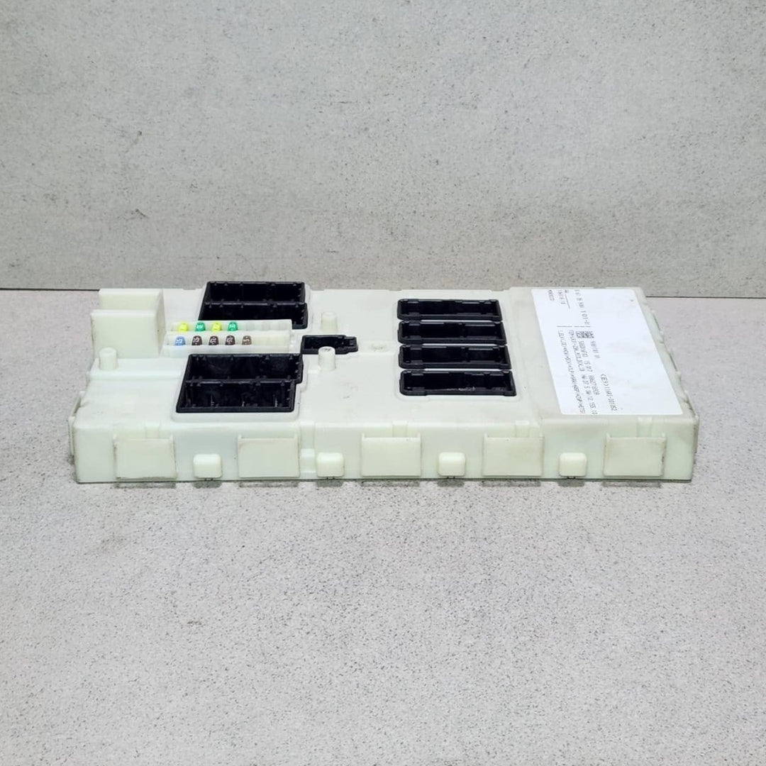 BMW 3 Series F30 F31 4 Series F32 F33 F36 Body Control Module 9381101 OEM