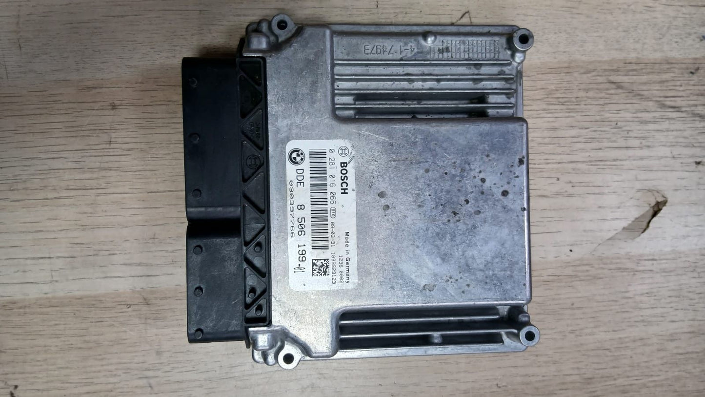 BMW Engine Control Unit 8506199 5 Series E60 520D N47D20A DIESEL ECU 