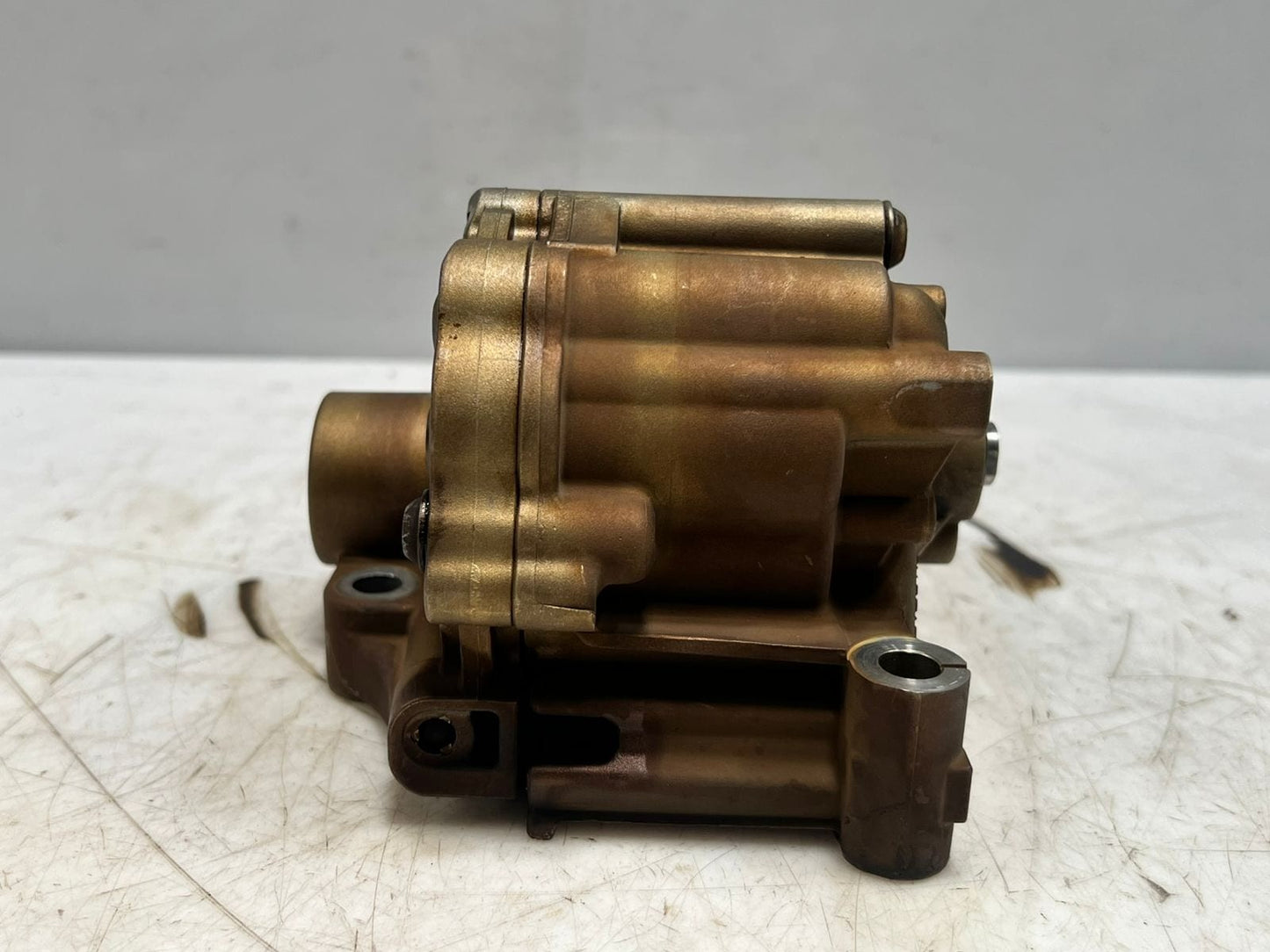 2008-2012 BMW 135i 335i 535i X3 X5 X6 N55B30A 3.0P Engine Oil Pump 7573747 OEM