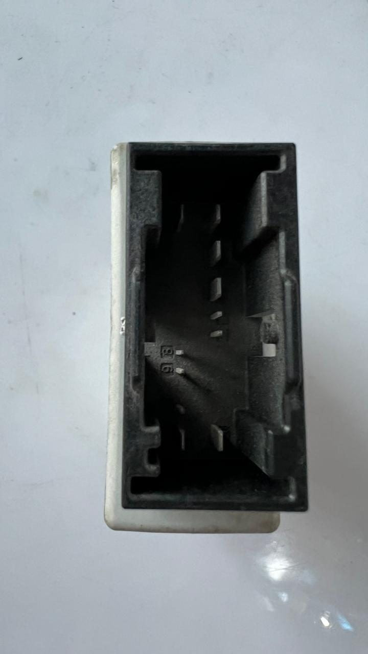 BMW Steering Wheel Module Control Unit 9876112  X6 G06 and X6M G06 F96
