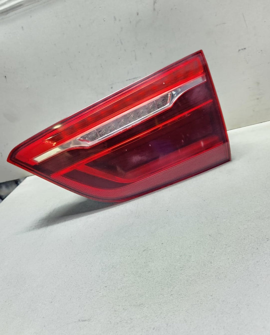 2016-2018 BMW X6 Tailgate Inner Light 7438826 X6 F16 F86 OEM