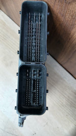 Load image into Gallery viewer, 2008-2011 BMW 128i Engine Control Module 7583526 with 3.0L N51 engine.