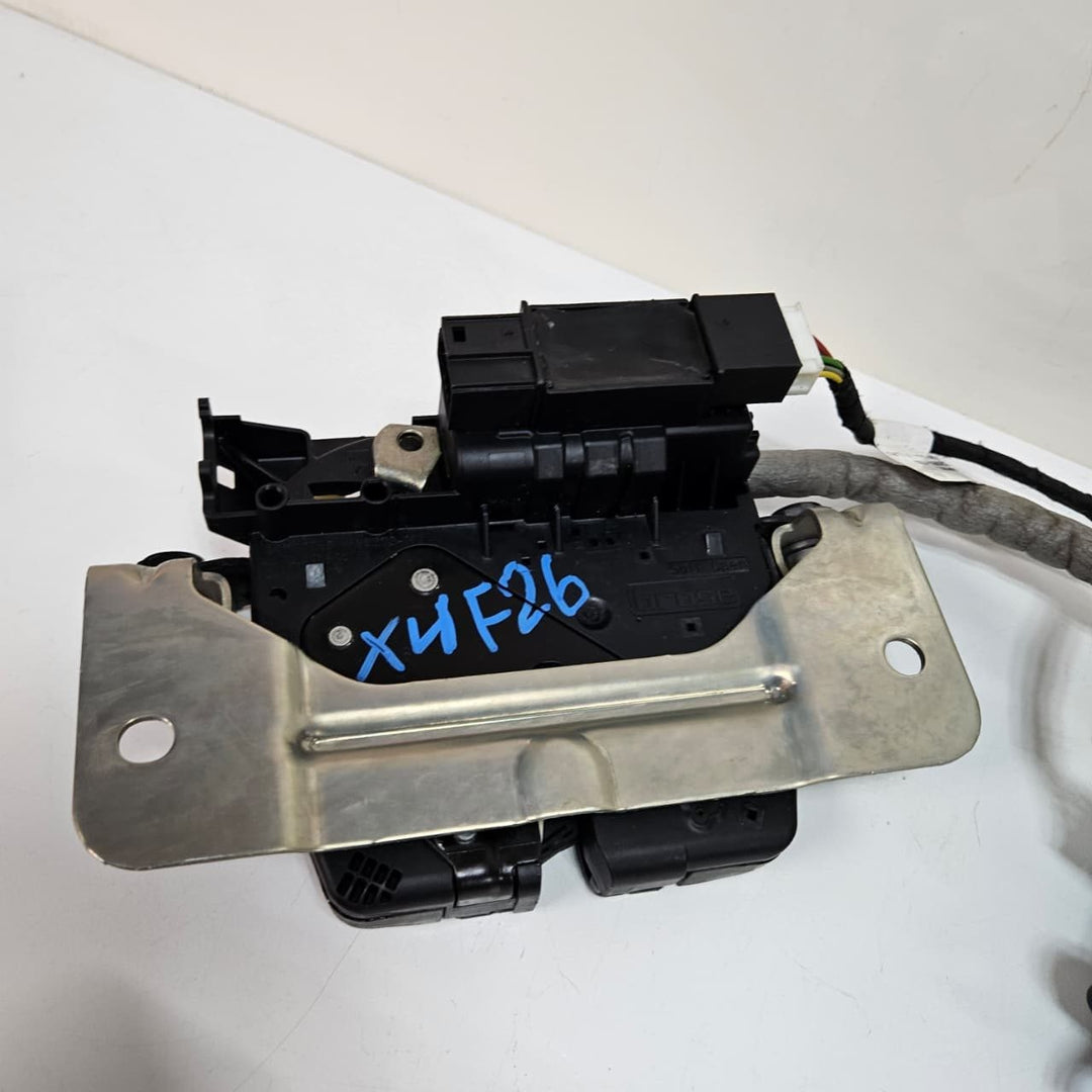 2015-2018 BMW X4 F26 Tailgate Central Locking Actuator 7361231