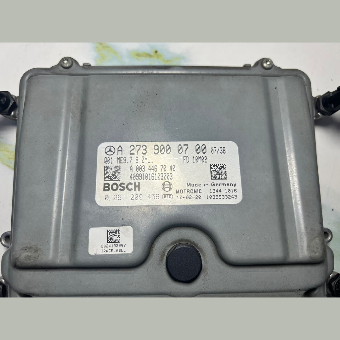 2007-2011 Mercedes-Benz S550 Engine Control Module A2739000700 W221 S550 E550