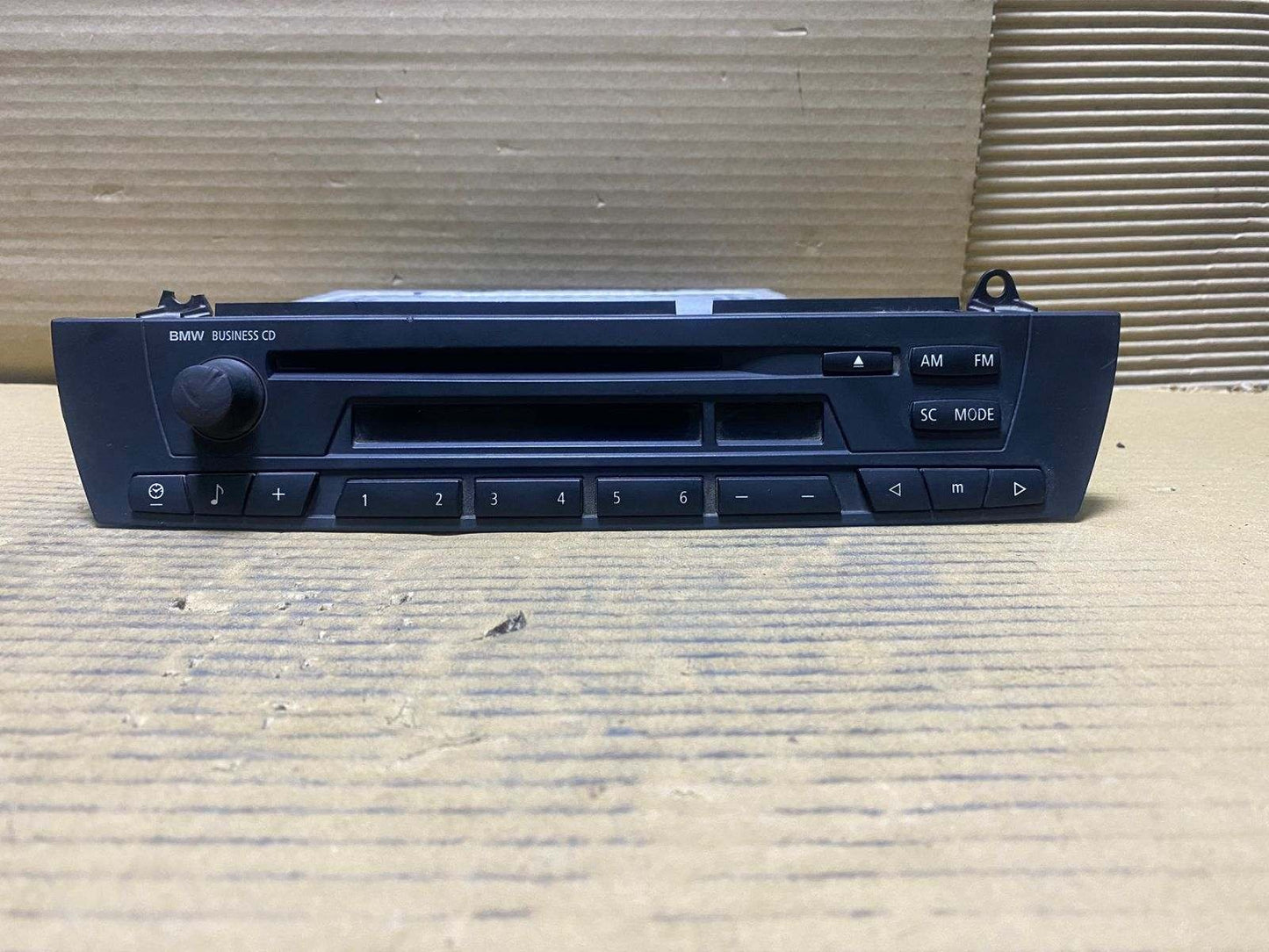 2006 BMW 325i Cd Radio Player 6976888 X3 E83 and 2006 BMW 325i 