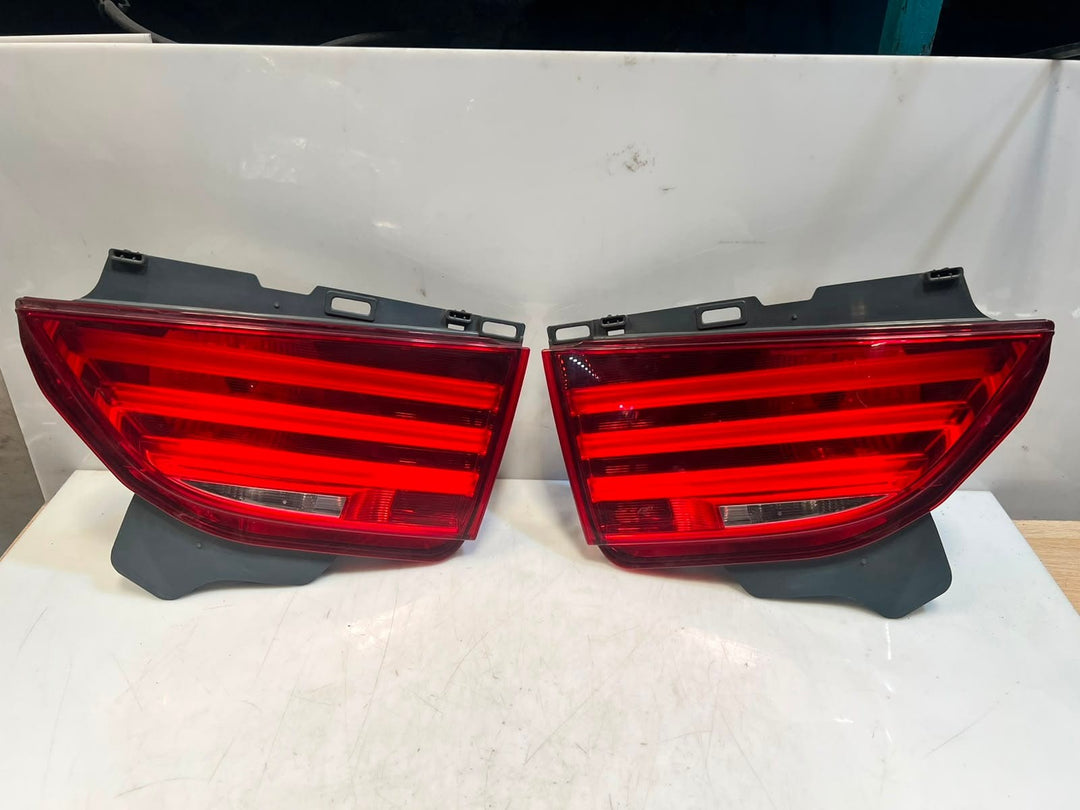 2010-2013 BMW 535i 5 Series F07 GT REAR Tail Light SET 7199638 7199637 OEM