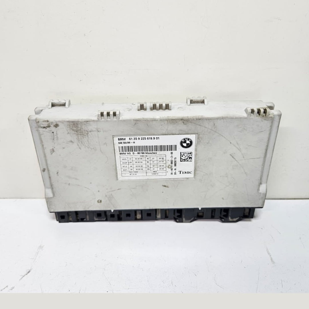 BMW 7 Series F01 F02 F10 Seat Control Module Front Electronic Memory 9225619