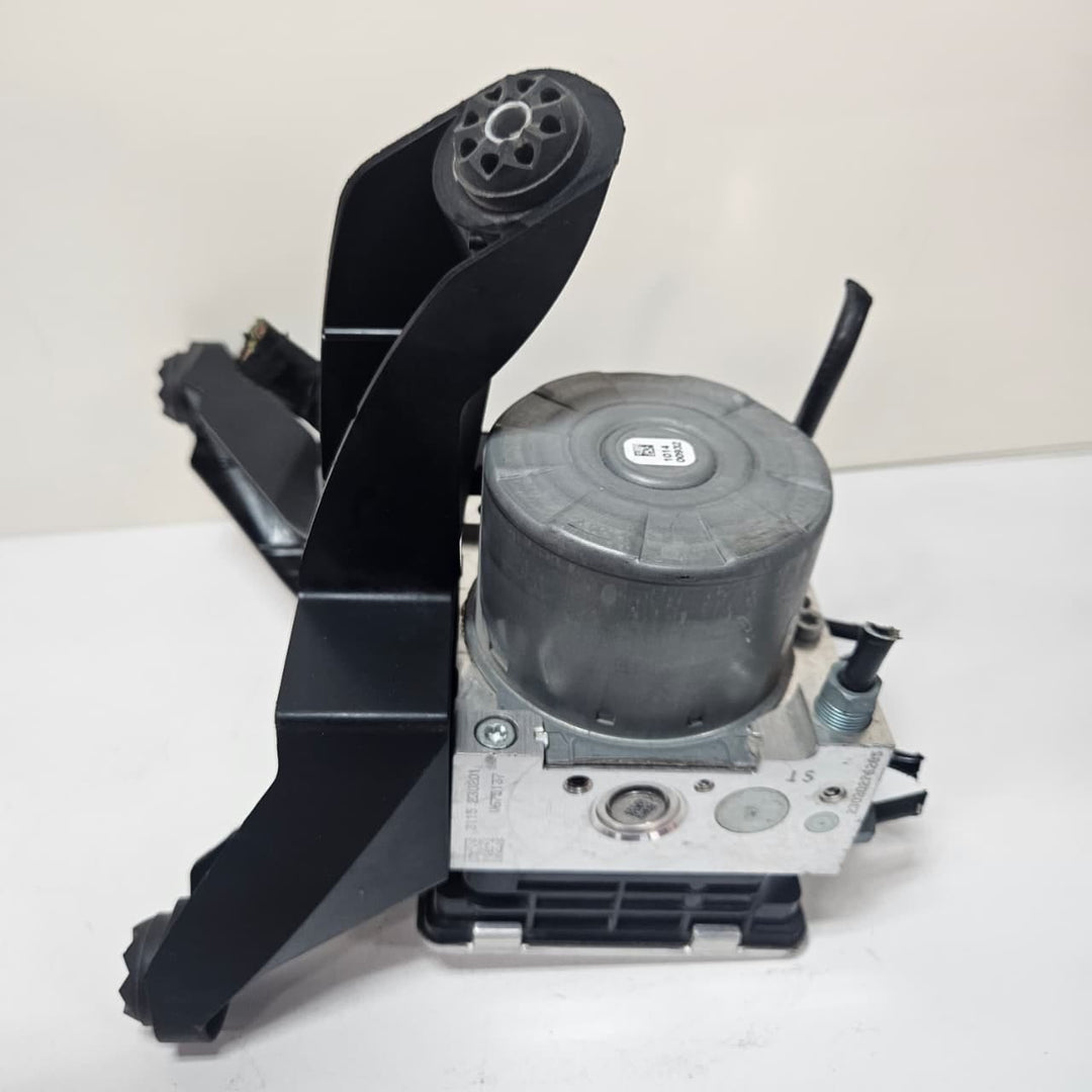 2020 BMW M235i xDrive ABS Anti Lock Brake Pump Module Assembly 5A6DC86