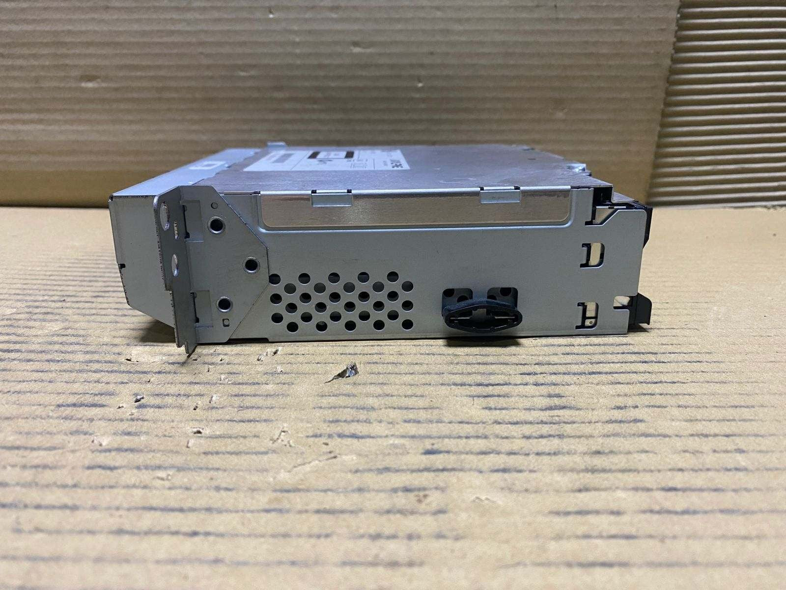 BMW Radio Cd Player Head Unit 9272002 F10 F11 and 6 Series F12