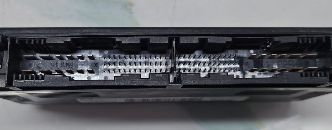 2013 BMW X5 E70 and X6 E71 FRM3R Footwell Light Control Module 9308373 OEM