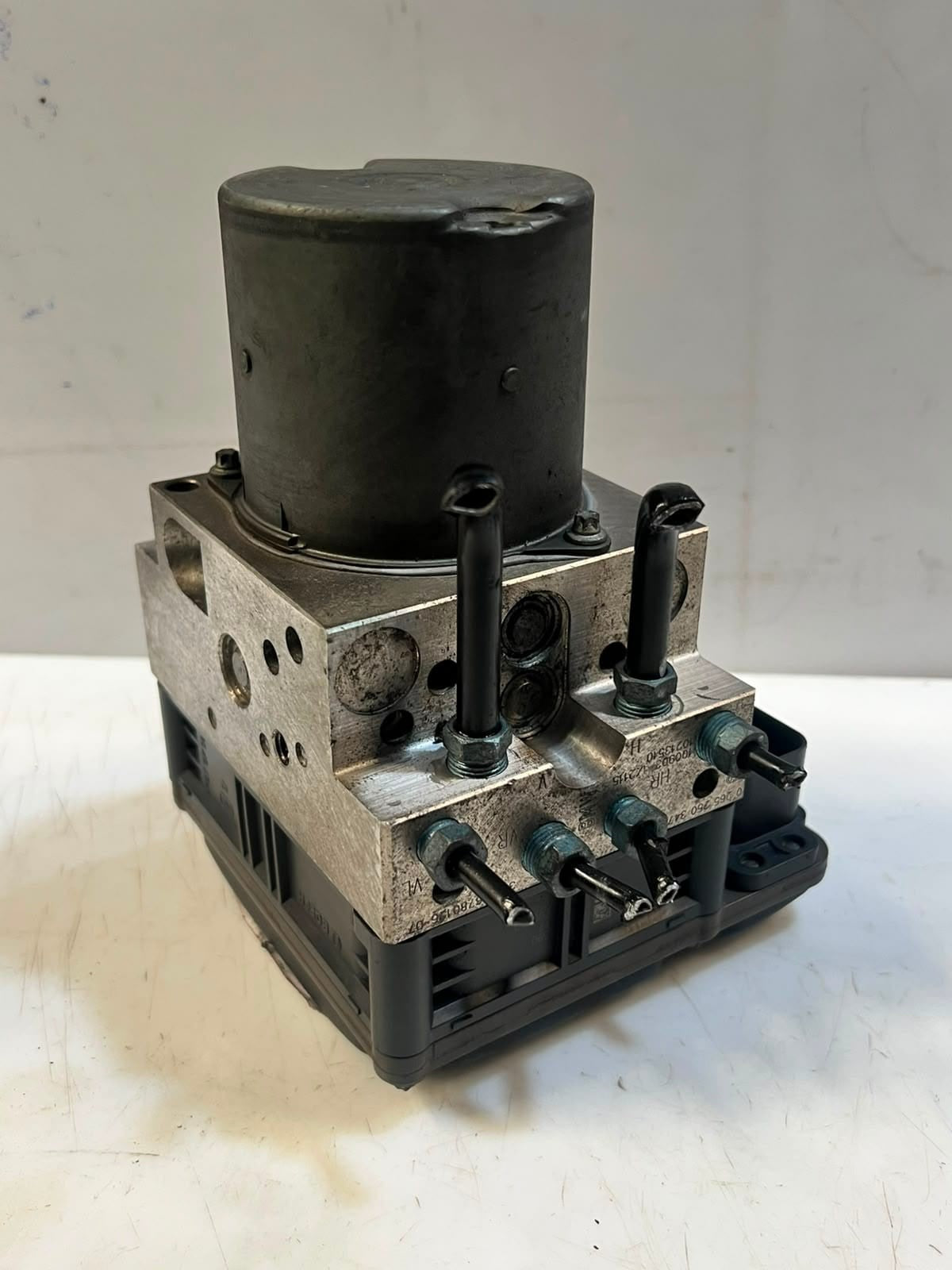 2007-2013 BMW X5 E70 and X6 E71 ABS/DSC Hydraulic Pump Module 6798286 OEM