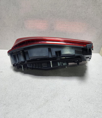 BMW Rear Inner Tail Light 7342968 7 Series G11 G12 7 Series G11 G12 right rear 