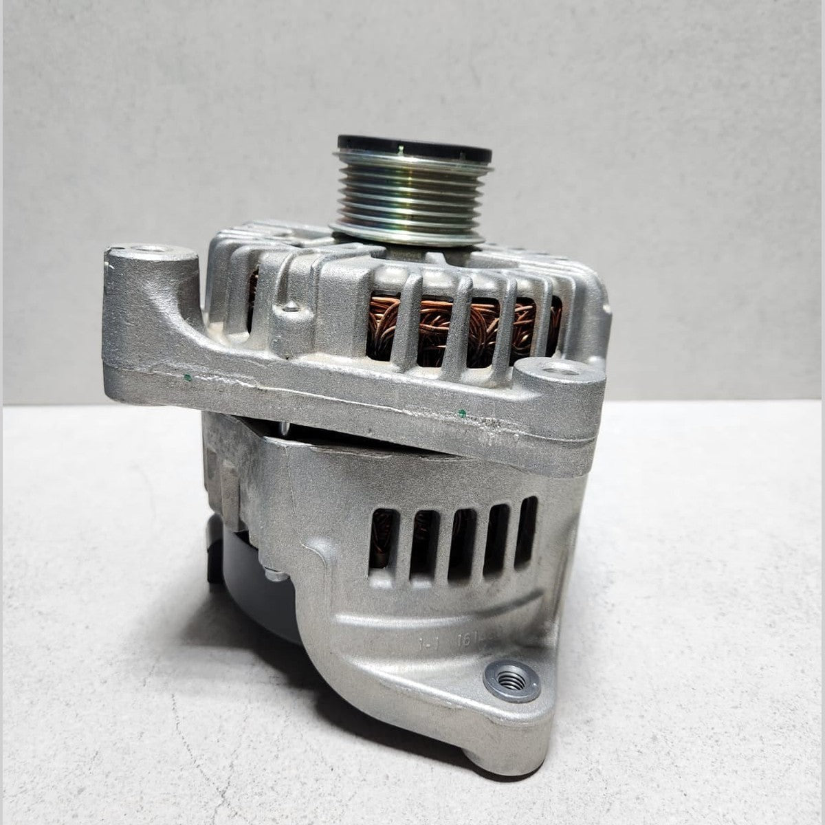 2015-2019 BMW X6 Alternator 8570675 X5 F15 and X6 F16 N57 DIESEL 