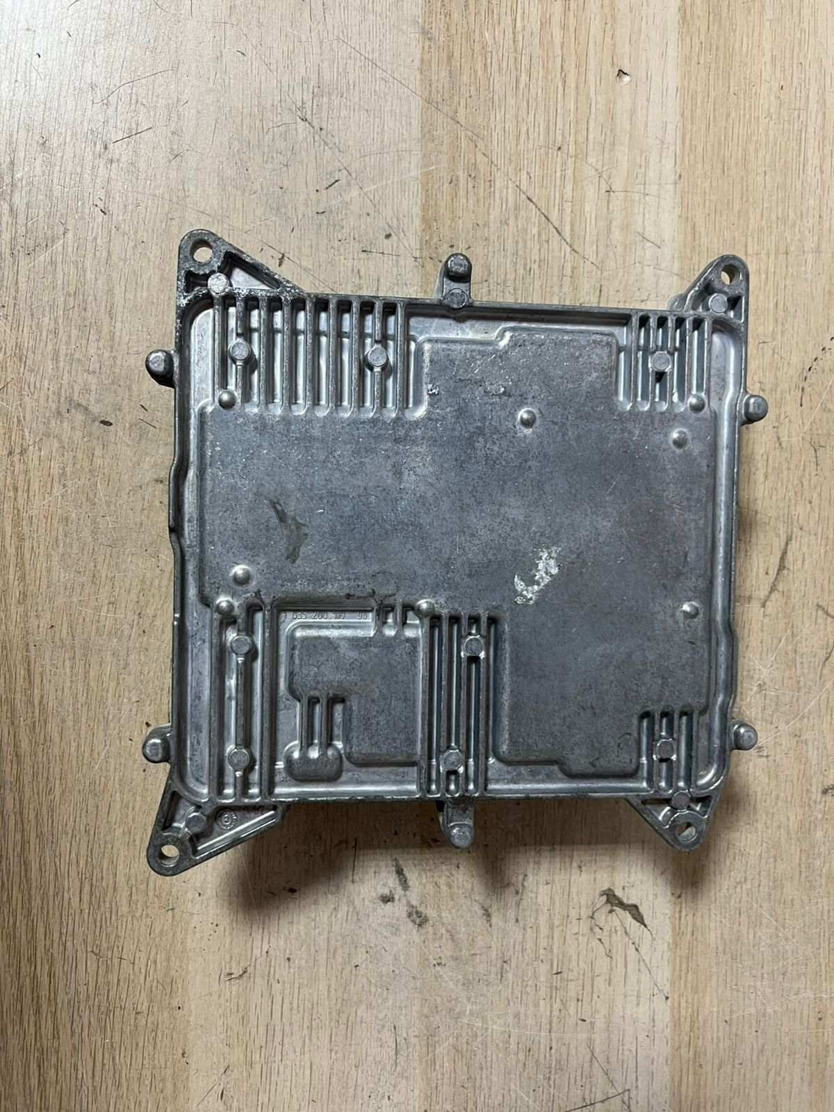 BMW F10 F20 F30 F25 2010-17 N20 ENGINE CONTROL UNIT ECU MODULE DME 7649123