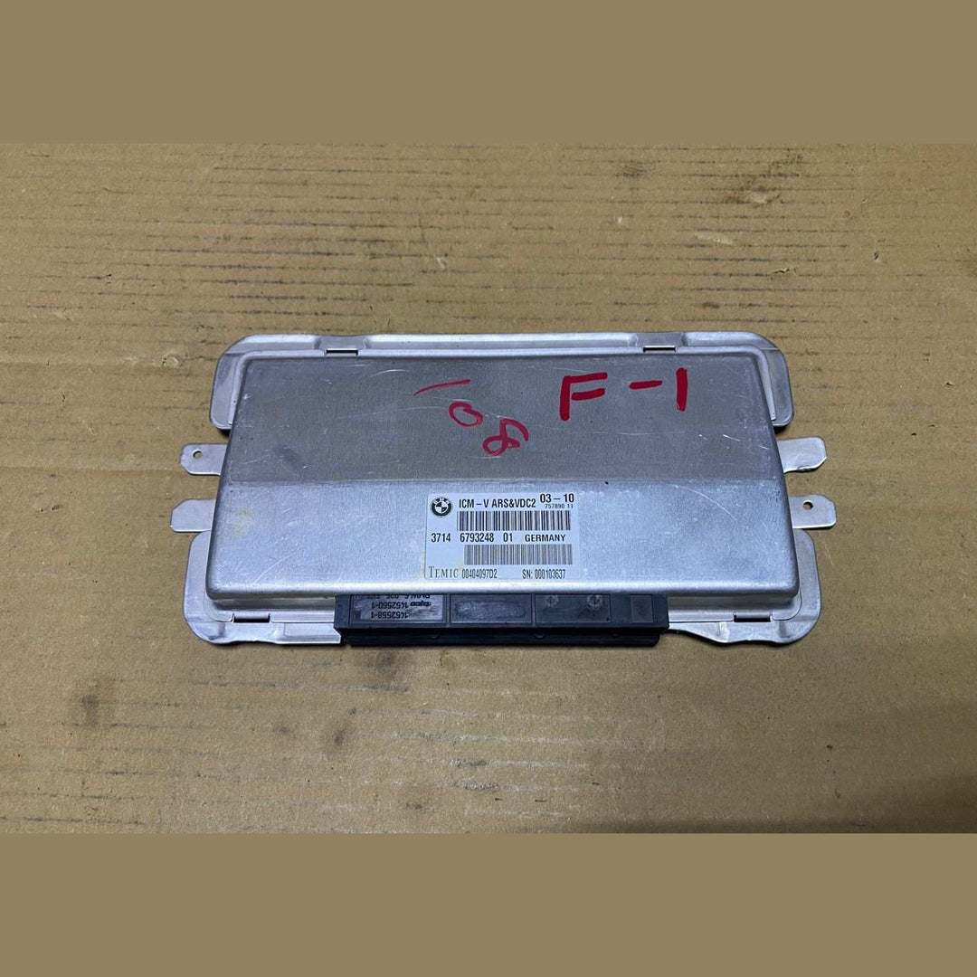 BMW Suspension Control Unit 6793248 F10 F11, 6 Series F12 F13, and 7 Series F01 