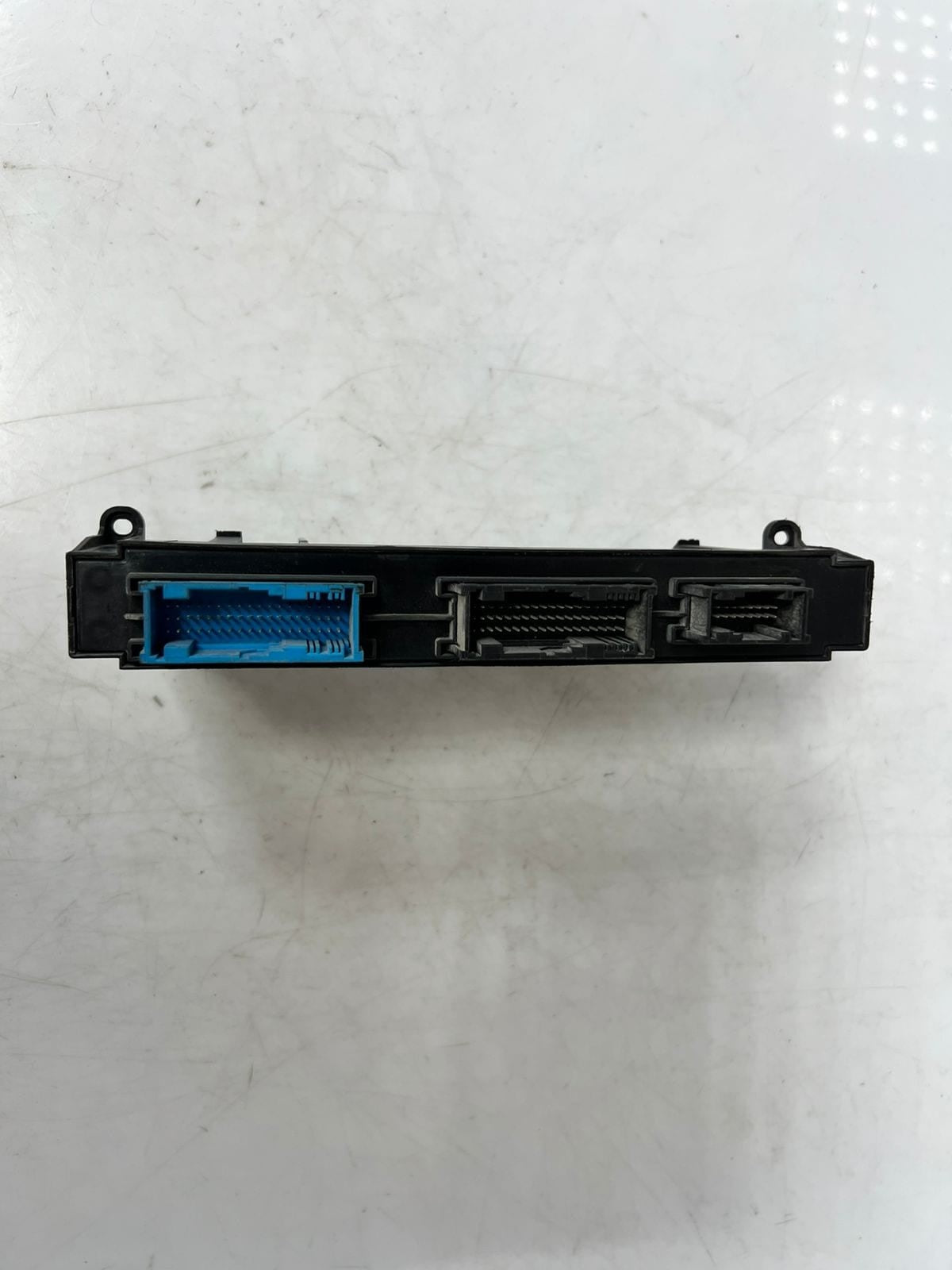 BMW 5 Series F10 F11, 6 Series F12 F13 Junction Box For Electronics 9267468 OEM