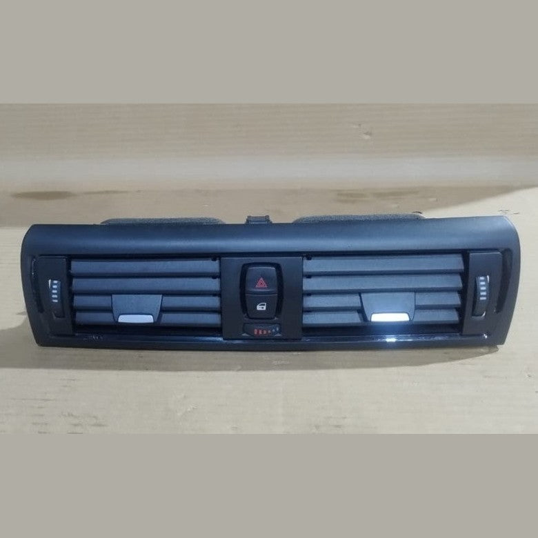 BMW F20 F21 F22 Dashboard Center Vent Fresh Air Grille 9207116 OEM