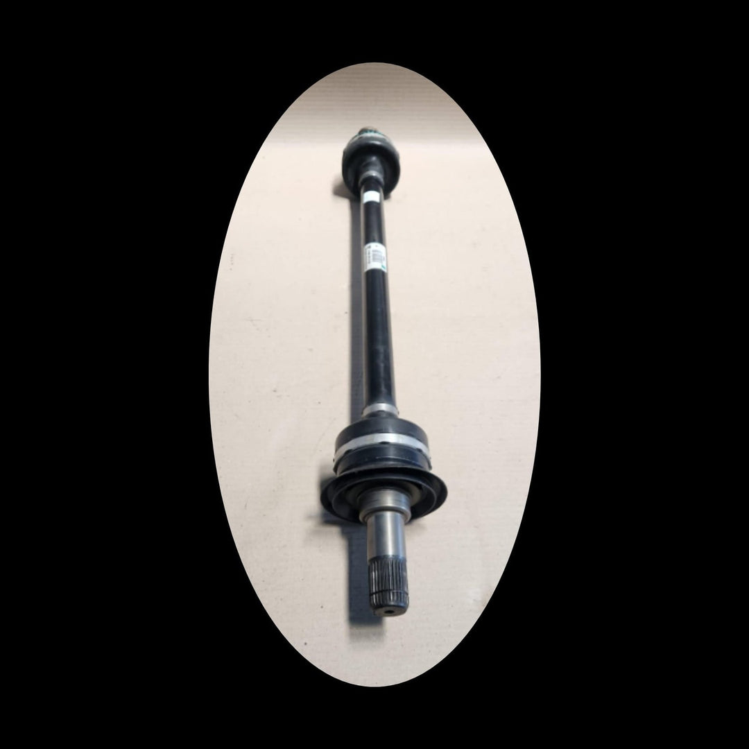 2016-2019 BMW 750i M760i G11 G12 xDrive Rear Right Drive Shaft 8639454 OEM