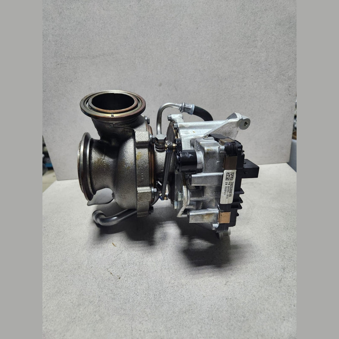 Genuine BMW Turbocharger 7823202 N57 diesel engine 3 Series 5 Series and X3 30D 