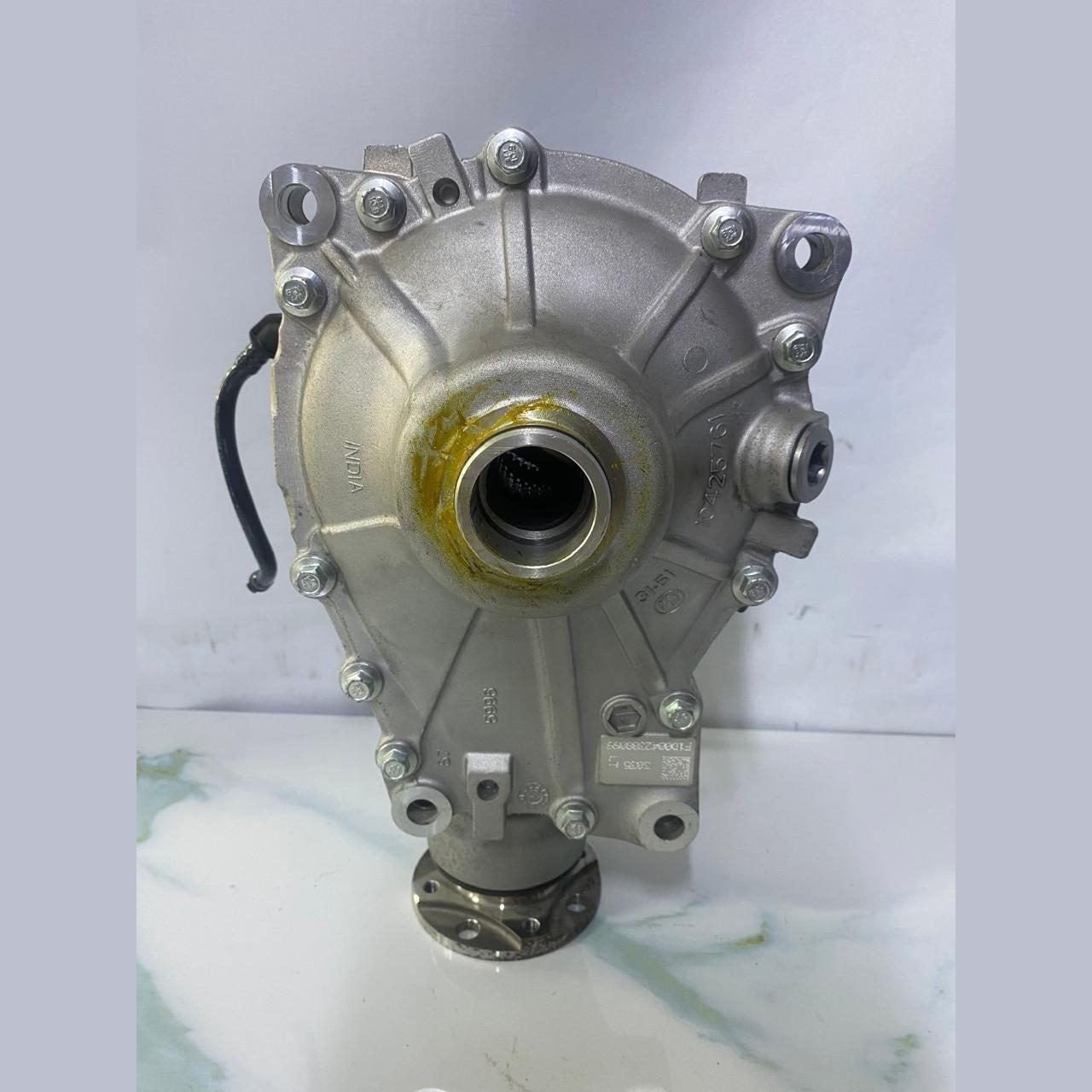 2019 BMW X5 Front Differential 8487443 BMW X3M X4M X5 X6 F97 F98 ratio 3,154