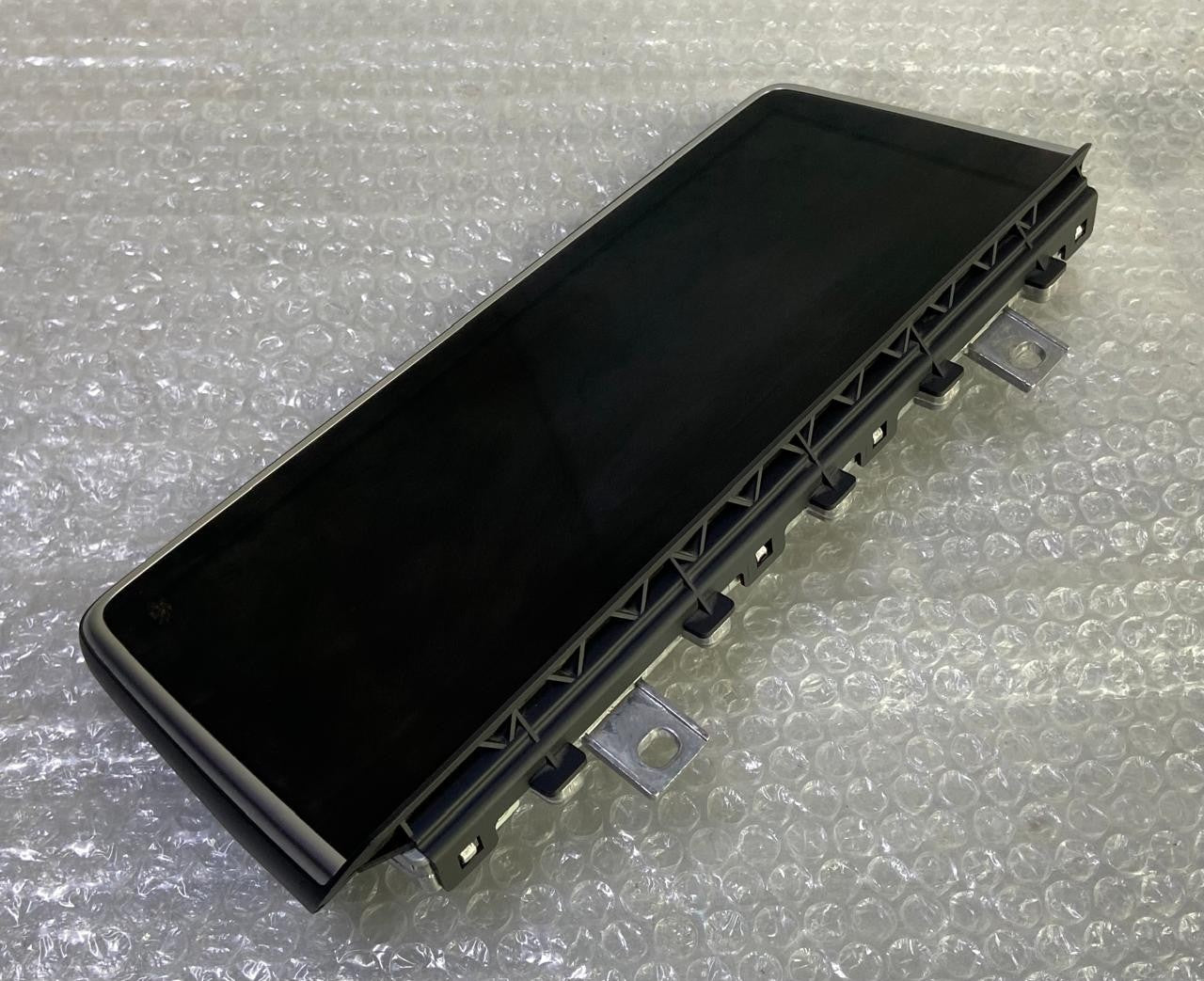OEM BMW X5 F15 F16 Dashboard Monitor Onboard Central Display Screen 9347878