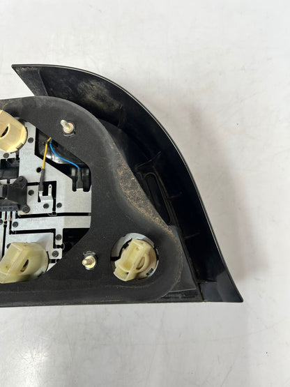 2001 BMW 530i 5 Series E39 sedan RIGHT SIDE Tail Light Assembly 6902528 OEM