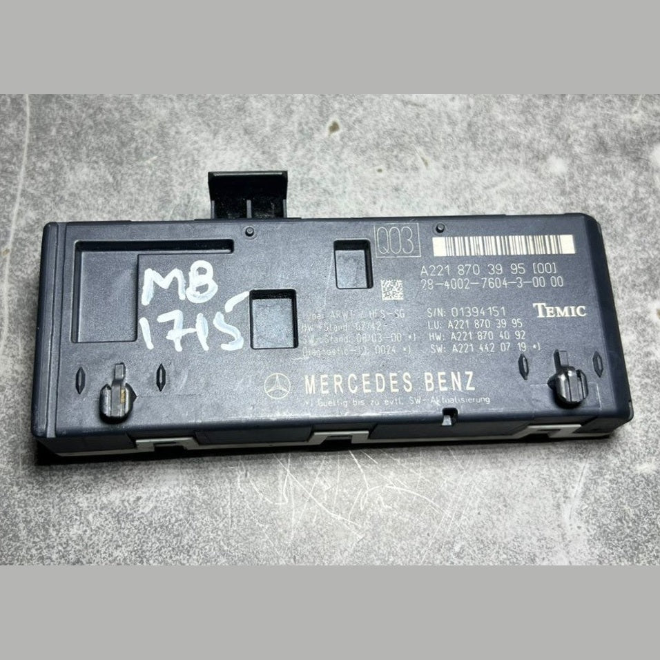 07-13 Mercedes W221 S550 Trunk Release Remote Open Close Module A221 8703995 OEM