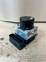 BMW 1 Series F20 F21 3 Series E90 E91 F30 ABS Pump Control Module 6857323