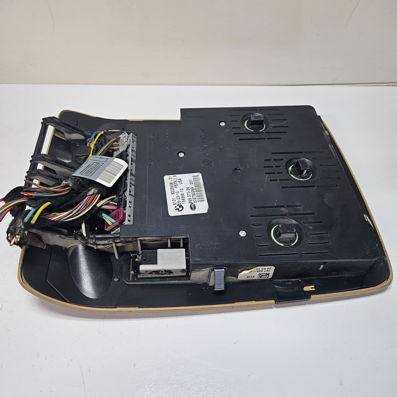2007-2013 BMW X5 E70 Interior Lighting Dome Map Sun Roof Switch Unit 9225938